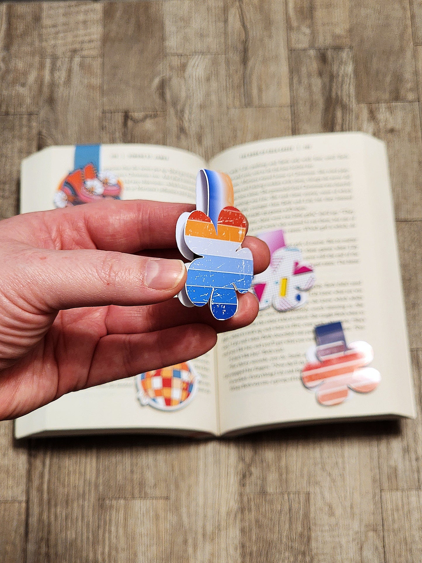 Retro Magnetic bookmarks